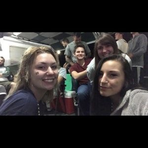 Meet your Posher, Madie